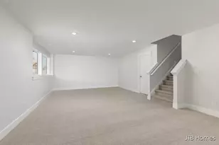 6602 Timber Crst Dr NE, Rockford, MI 49341 - Photo 28