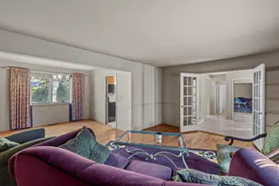 6843 Leslee Crest Dr, West Bloomfield, MI 48322 - Photo 10