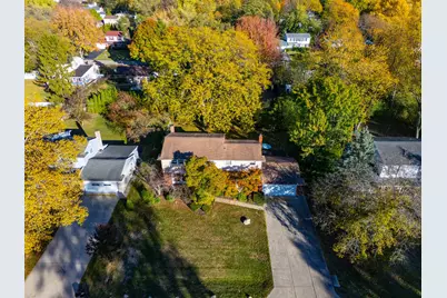 6843 Leslee Crest Drive, West Bloomfield, MI 48322 - Photo 18
