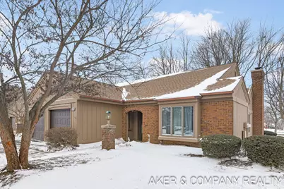 832 York Avenue, Holland, MI 49423 - Photo 2