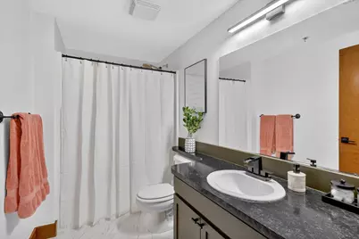 600 Broadway Avenue NW #203, Grand Rapids, MI 49504 - Photo 12