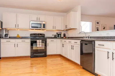 5740 Coddington Lane, Kalamazoo, MI 49009 - Photo 8