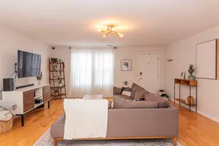 5740 Coddington Ln, Kalamazoo, MI 49009 - Photo 14