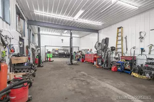 2960 Division Ave S, Grand Rapids, MI 49548 - Photo 14