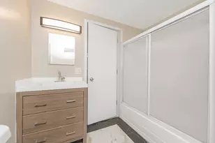 1729 Vickery Rd, Portage, MI 49002 - Photo 12