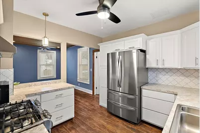 1037 Washington Avenue, Grand Haven, MI 49417 - Photo 4