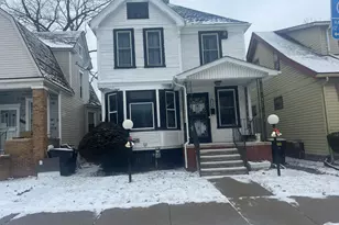 7743 E Canfield St, Detroit, MI 48214 - Photo 4