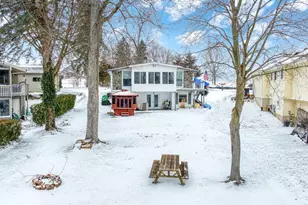 261 Somerset Dr, Brooklyn, MI 49230 - Photo 46