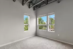 600 Douglas St NW, Grand Rapids, MI 49504 - Photo 16