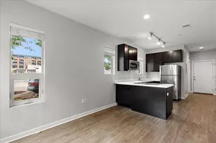 600 Douglas St NW, Grand Rapids, MI 49504 - Photo 4