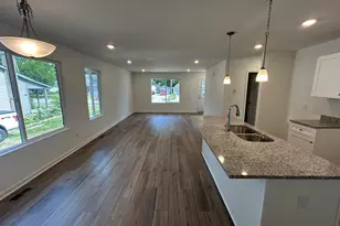 107 Hart St, Marshall, MI 49068 - Photo 6