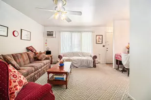 25204 Franklin Terrace Terrace, South Lyon, MI 48178 - Photo 4