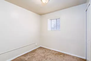 32008 Cheboygan Ct, Westland, MI 48186 - Photo 10