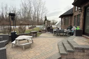 49650 Warren Rd, Canton, MI 48187 - Photo 8