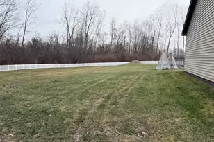 49650 Warren Rd, Canton, MI 48187 - Photo 44