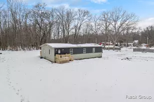 2226 53rd St, Fennville, MI 49408 - Photo 32