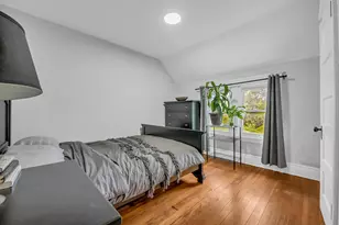 2270 Parker St, Detroit, MI 48214 - Photo 18