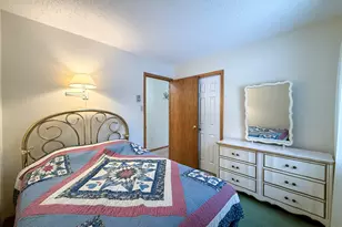 52376 Joy Dr, Dowagiac, MI 49047 - Photo 16