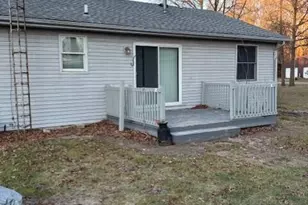 6235 Hilda St, Coloma, MI 49038 - Photo 8