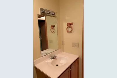 6235 Hilda Street, Coloma, MI 49038 - Photo 22