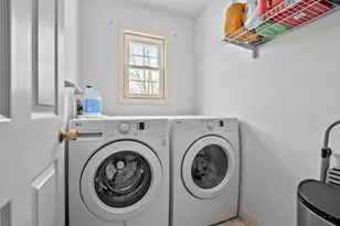 2695 Hickory Nut Ln, Kalamazoo, MI 49004 - Photo 12