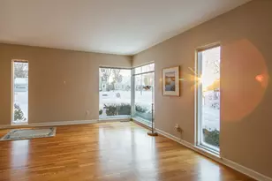 2117 Academy Dr NE, Grand Rapids, MI 49503 - Photo 24