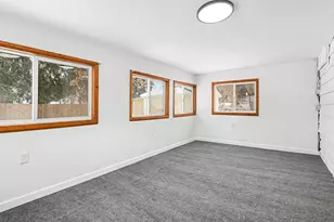 314 Chippewa St, Buchanan, MI 49107 - Photo 8