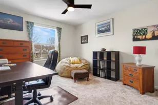 5567 Gallery Park Dr, Ann Arbor, MI 48103 - Photo 20