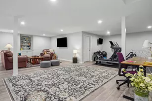 5567 Gallery Park Dr, Ann Arbor, MI 48103 - Photo 22