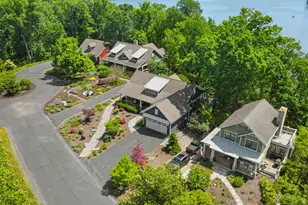 11087 Lk Shr Dr, Berrien Springs, MI 49103 - Photo 6