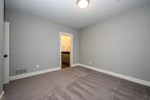 11087 Lk Shr Dr, Berrien Springs, MI 49103 - Photo 38