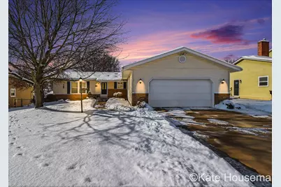 1921 Camille Drive SE, Grand Rapids, MI 49546 - Photo 2