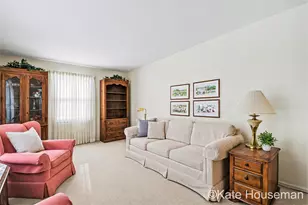 1921 Camille Dr SE, Grand Rapids, MI 49546 - Photo 8