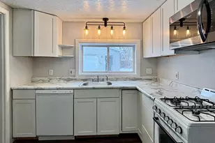 520 W 1st St, Charlotte, MI 48813 - Photo 10