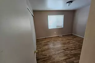 28339 Leroy St, Romulus, MI 48174 - Photo 14