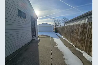 28339 Leroy Street, Romulus, MI 48174 - Photo 24