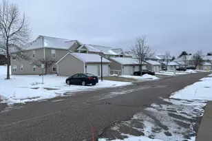 1755 Weatherstone Dr, Ann Arbor, MI 48108 - Photo 18