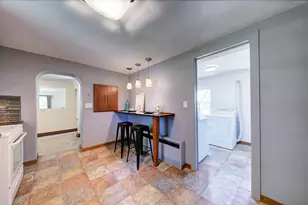 15601 Park Ln, Plymouth, MI 48170 - Photo 12