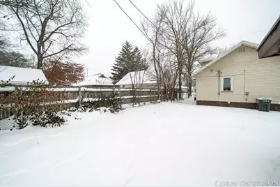 1168 E Apple Avenue, Muskegon, MI 49442 - Photo 36