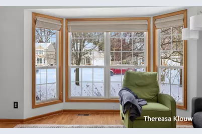 15158 Briarwood Street, Grand Haven, MI 49417 - Photo 12