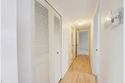 23439 Stonehenge Boulevard, Novi, MI 48375 - Photo 16