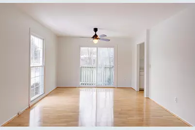 23439 Stonehenge Boulevard, Novi, MI 48375 - Photo 10