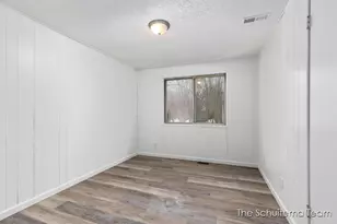 5668-5670 142nd Ave, Holland, MI 49423 - Photo 8