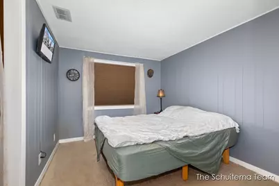 5668-5670 142nd Avenue, Holland, MI 49423 - Photo 16