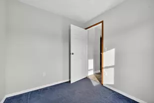 508 Filley St, Lansing, MI 48906 - Photo 20