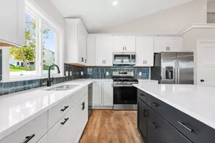 1658 Bayleaf Dr SW, Byron Center, MI 49315 - Photo 18