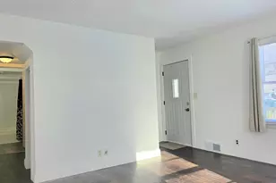 2426 Midday St, Jackson, MI 49203 - Photo 10