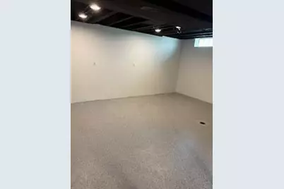 1887 Fleetwood Drive, Troy, MI 48098 - Photo 26