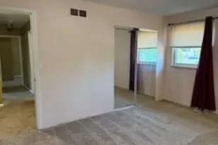 1887 Fleetwood Dr, Troy, MI 48098 - Photo 10