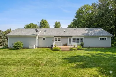 9131 N 42nd Street, Hickory Corners, MI 49060 - Photo 28